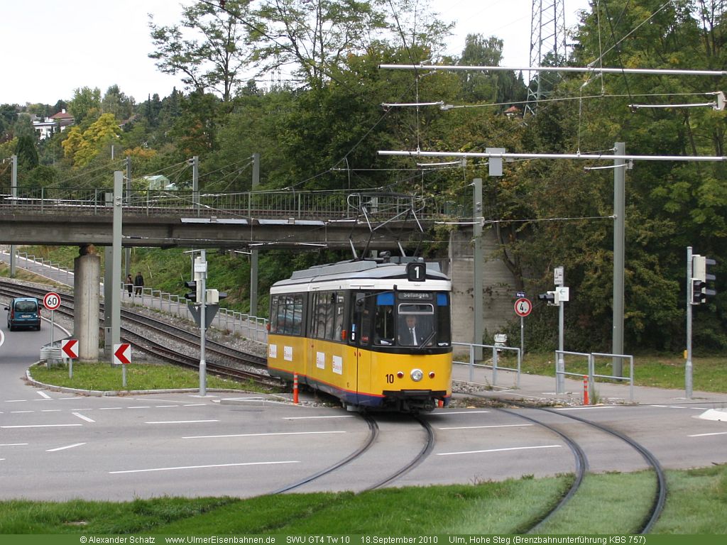 http://www.ulmereisenbahnen.de/fotos/GT4-10_2010-09-18_HoheSteg_copyright.jpg